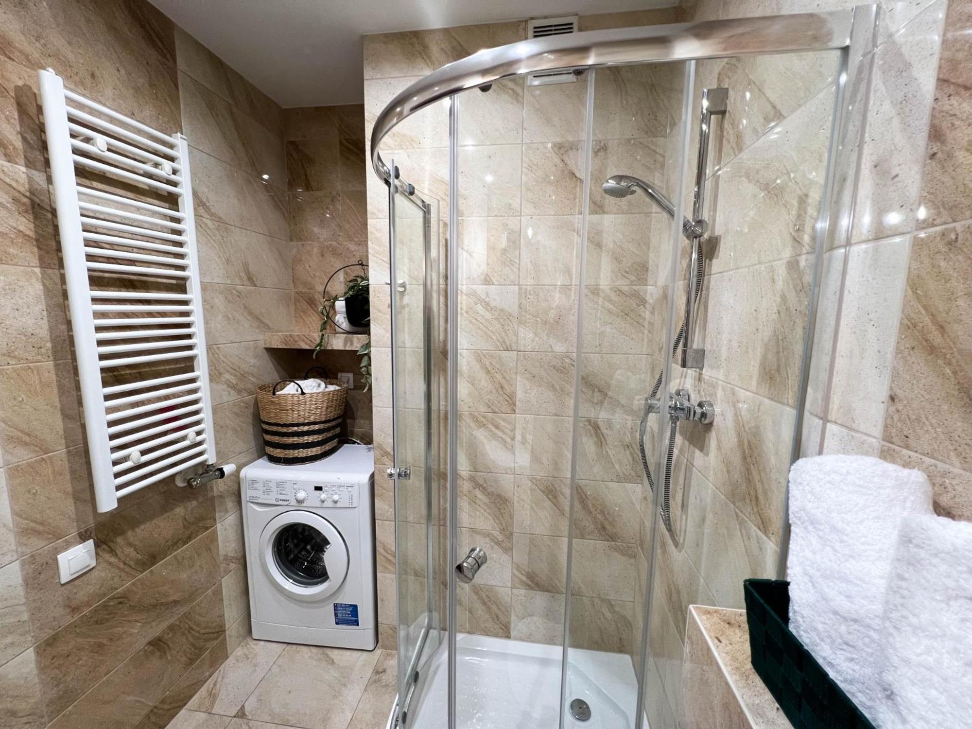 3D Szlak 77 Apartament Cracovia Esterno foto