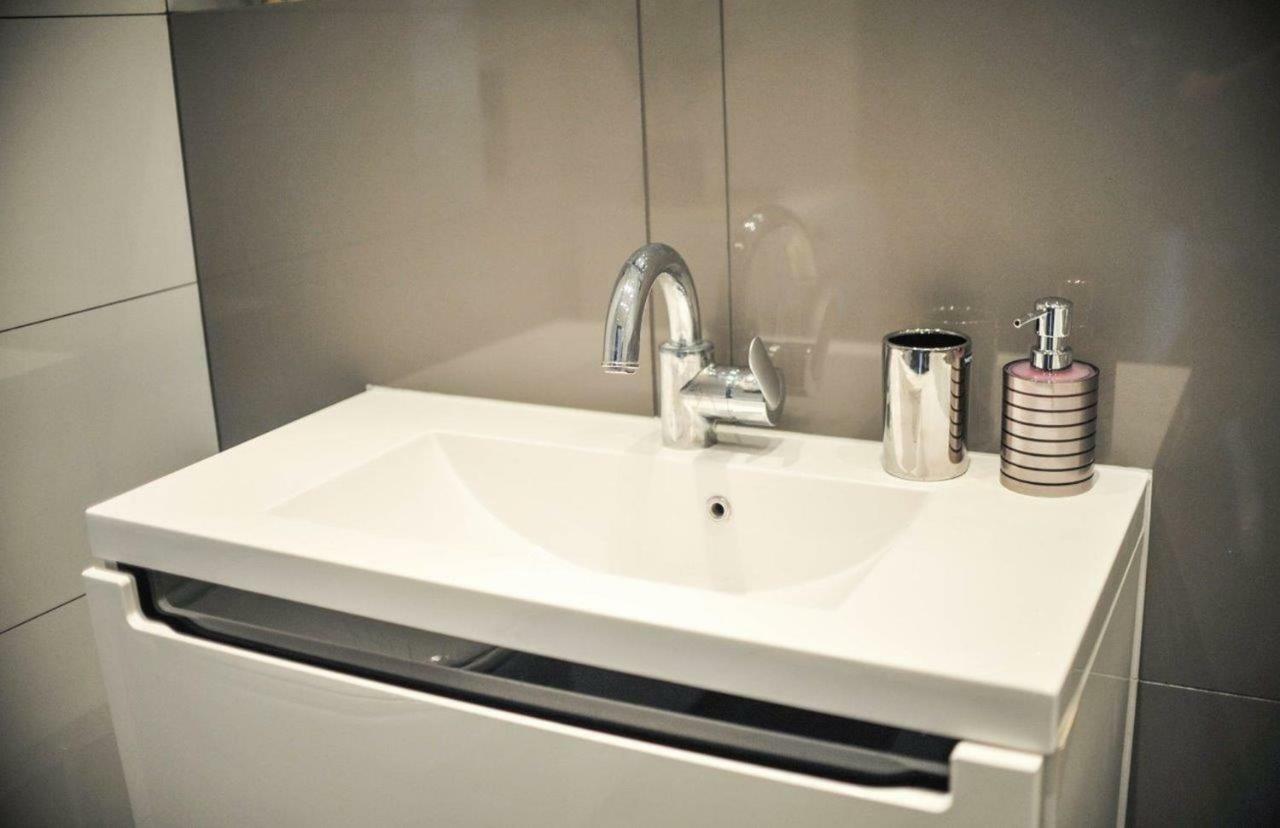 3D Szlak 77 Apartament Cracovia Esterno foto