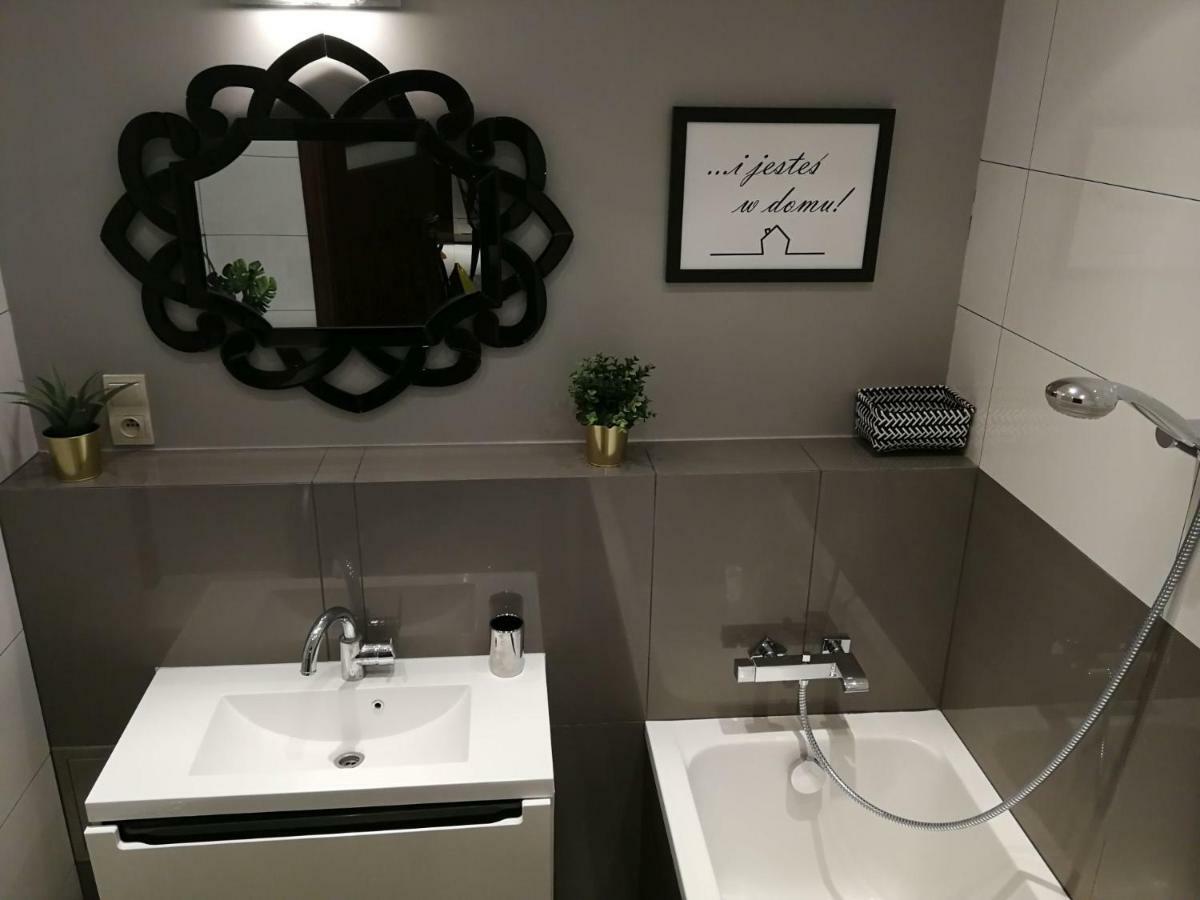 3D Szlak 77 Apartament Cracovia Esterno foto